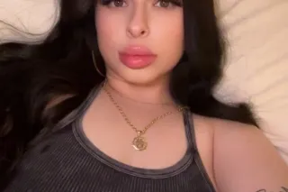 Thick Sexy Mami💋 - Image 1