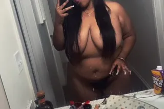 belizean goddess 🙌🏽🇧🇿 submissive and a pleaser 👅better than her ☝and her👇 - Image 4